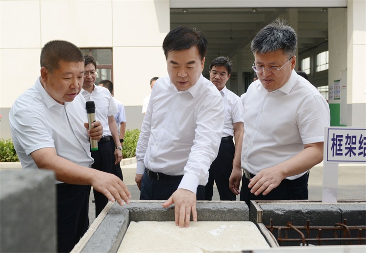 正面特寫(xiě).jpg