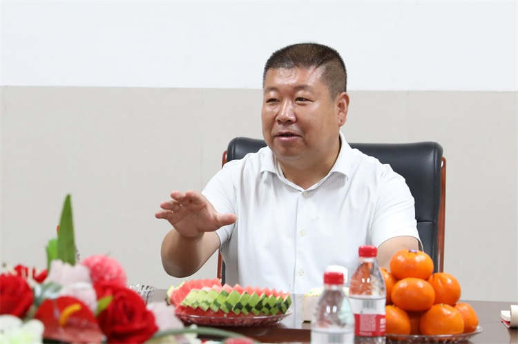 3王董.jpg