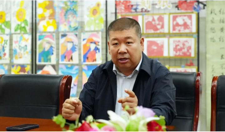 王建刚主持召开启明中学校务班子民主生活会 - 河北诺亚集团
